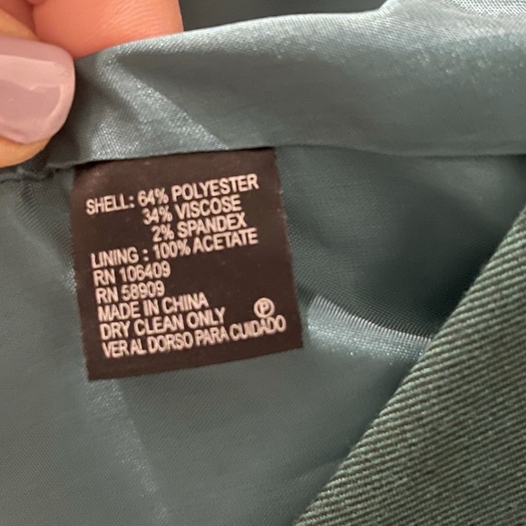 Green Blazer - Picture 6 of 6